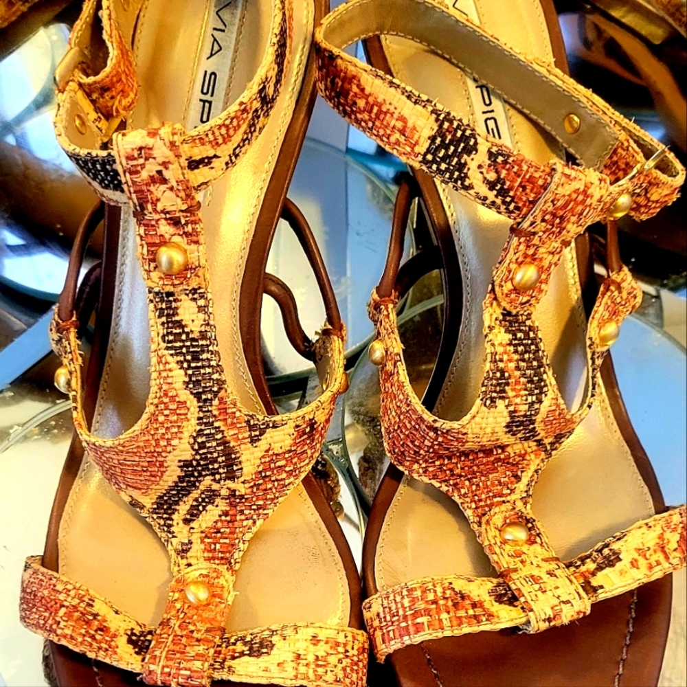 Exotic Heels - image 3